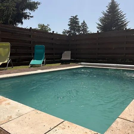 Petite Maison Avec Piscine Sejour De Detente Holiday home